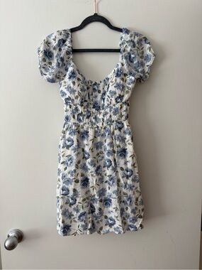 Hollister Blue and White Floral Puff Sleeve Mini Dress